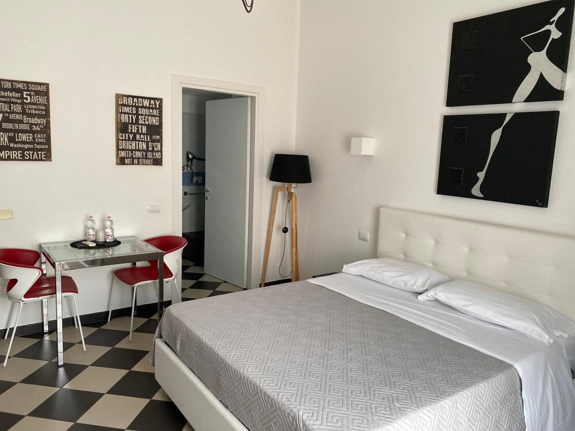 Mani Rooms Cagliari Kültér fotó